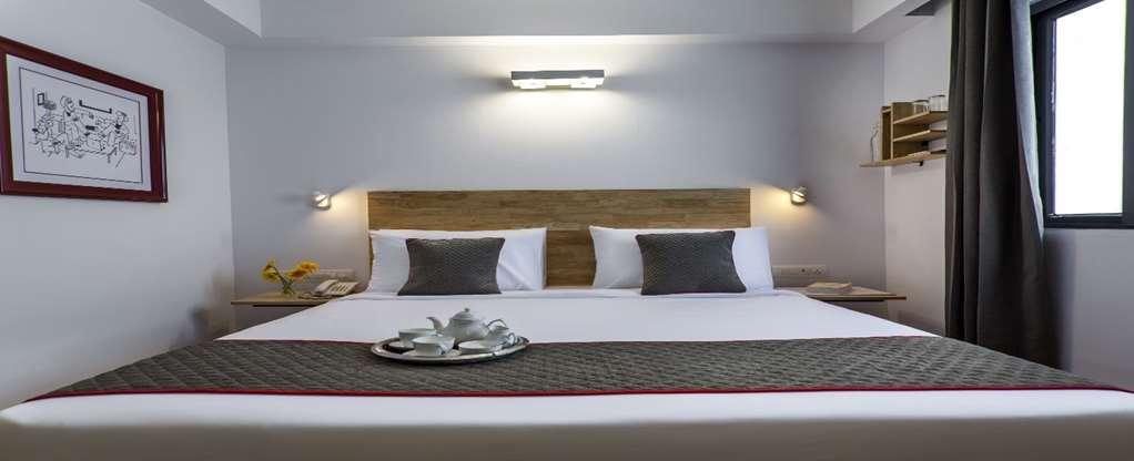 Oyo Townhouse 5 Jubilee Hills Hotel Hyderabad Phòng bức ảnh